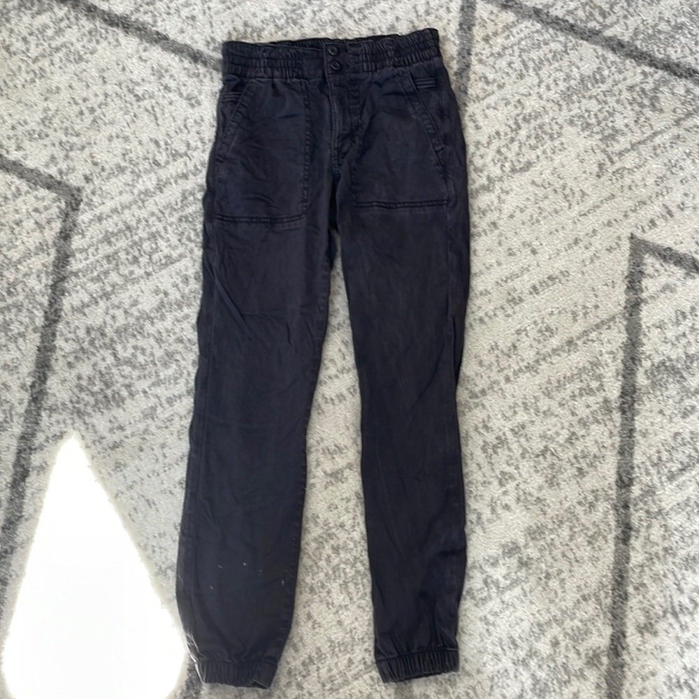 American eagle stretch pants
